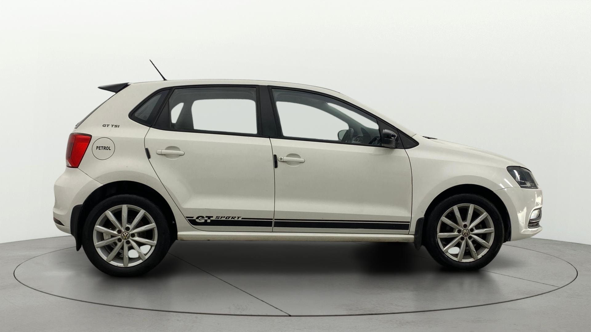 View 2017 Volkswagen Polo GT TSI Image 8 Used 2017 Volkswagen Polo GT TSI Image 8