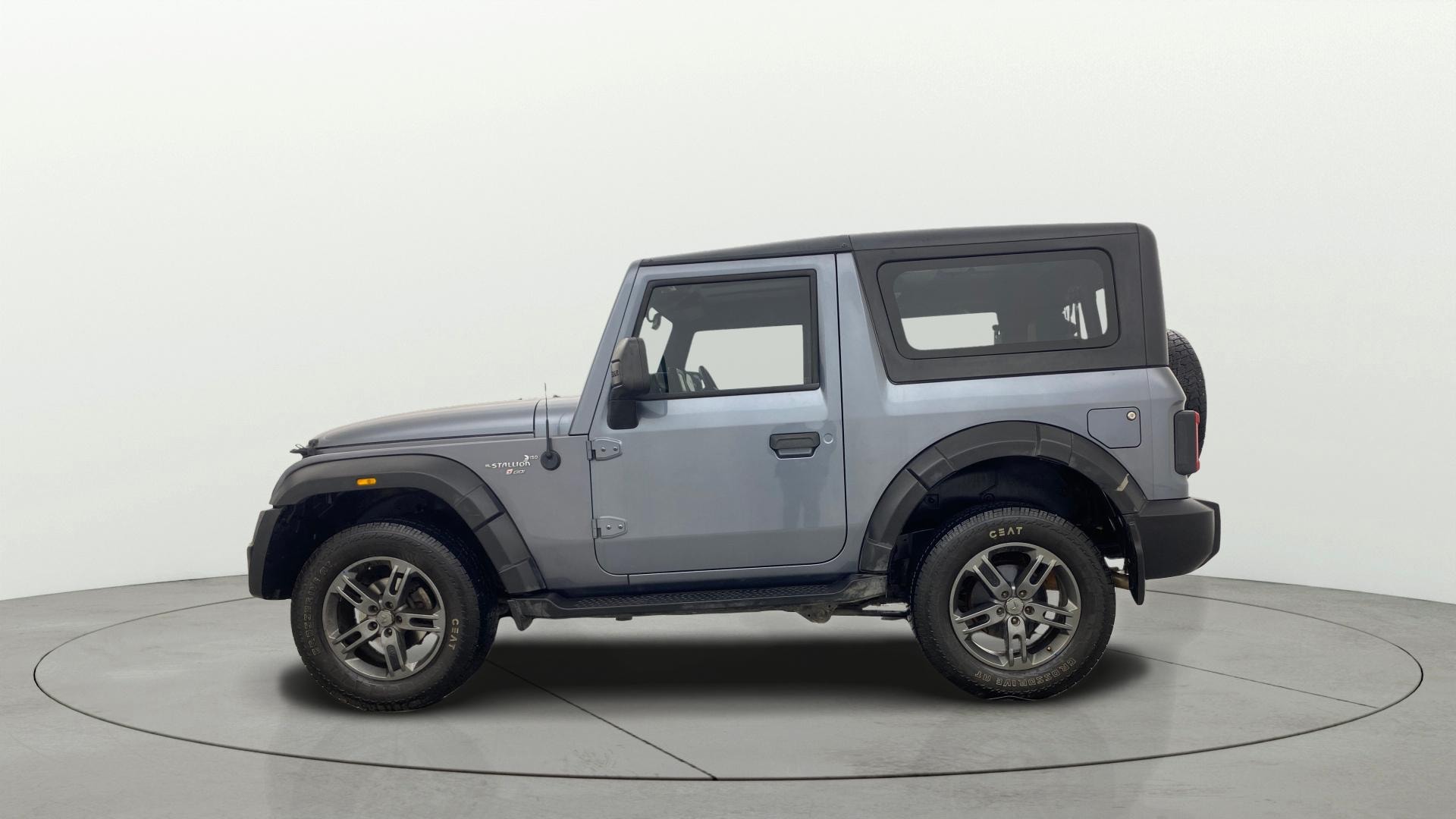 View 2023 Mahindra Thar AX Standard Manual Soft Top 6 Seater Image 6 Used 2023 Mahindra Thar AX Standard Manual Soft Top 6 Seater Image 6