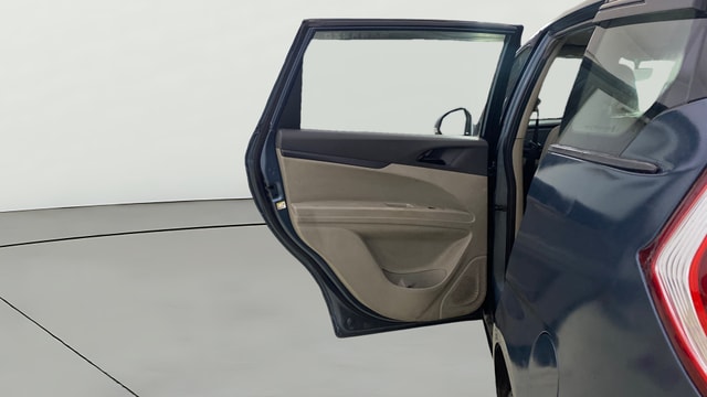 View Mahindra Marazzo Image 23 Used Mahindra Marazzo Image 23