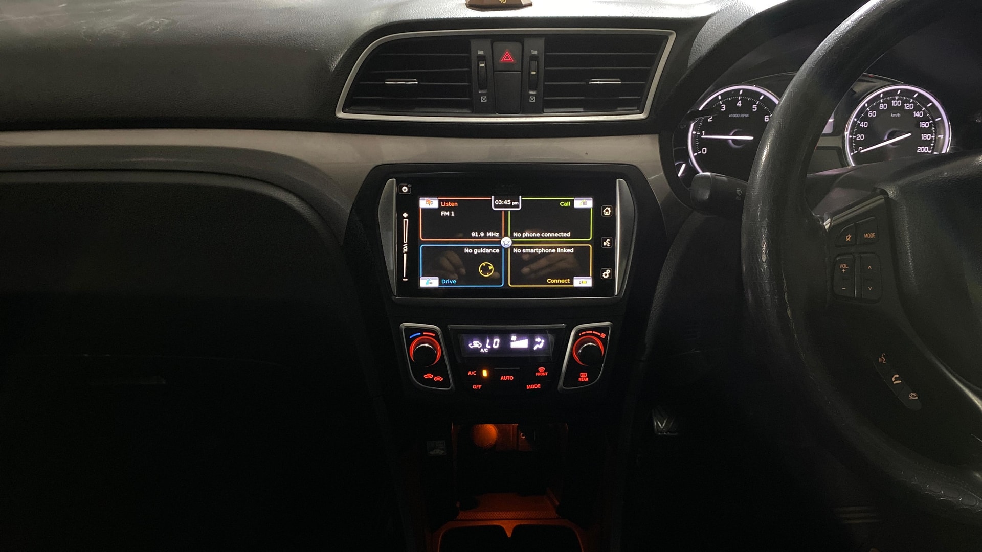 View 2018 Maruti Suzuki 1000 Base Variant Image 17 Used 2018 Maruti Suzuki 1000 Base Variant Image 17