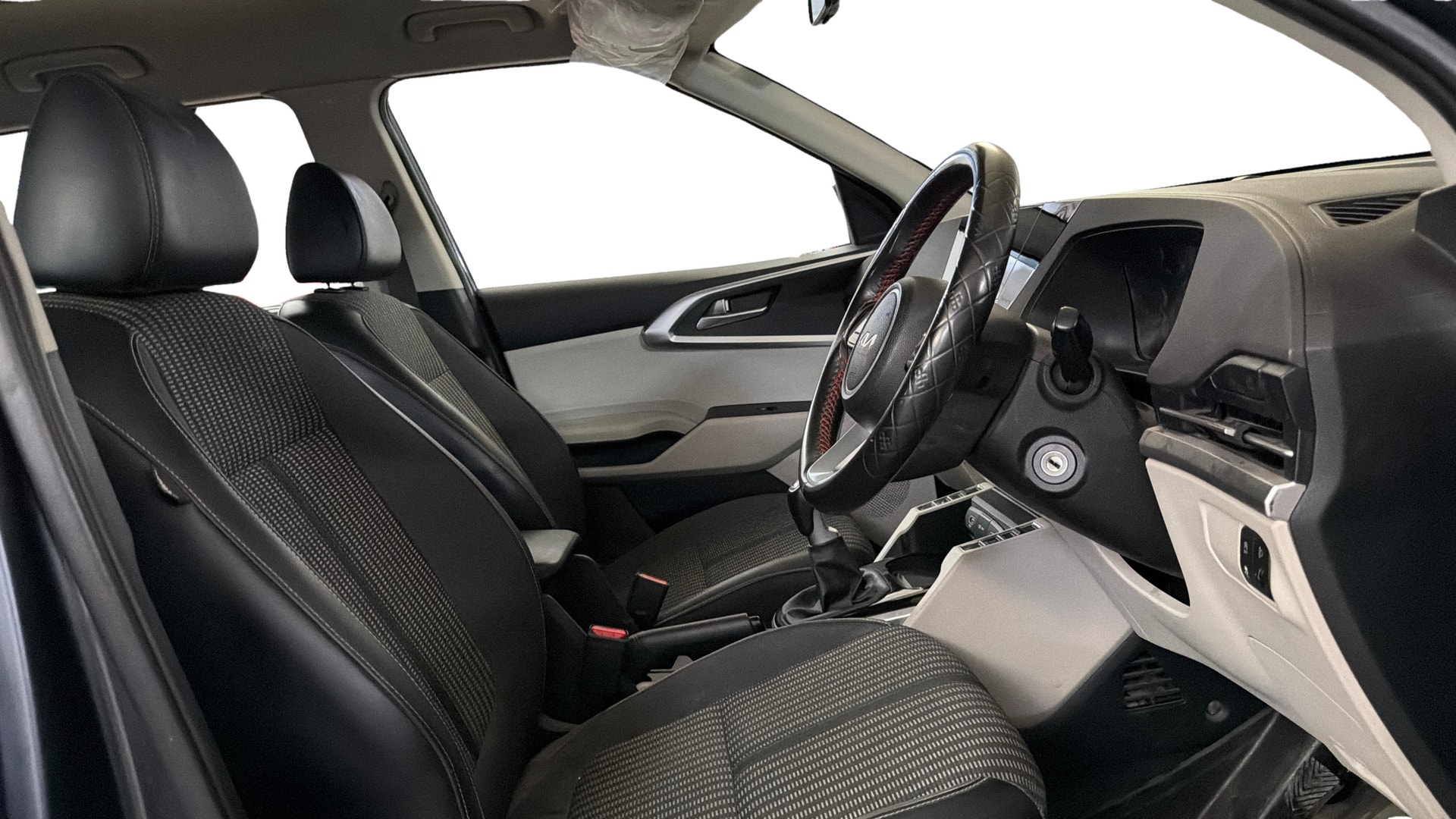 Used 2024 Kia Carens Used 2024 Kia Carens
