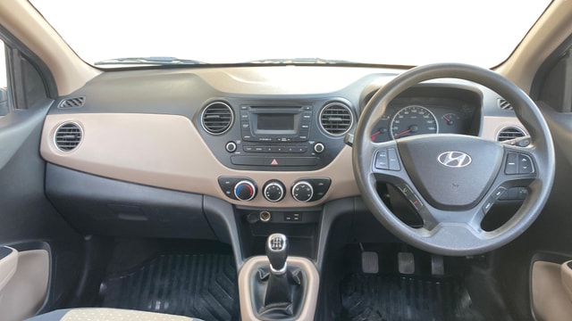 View Hyundai Grand i10 Image 15 Used Hyundai Grand i10 Image 15