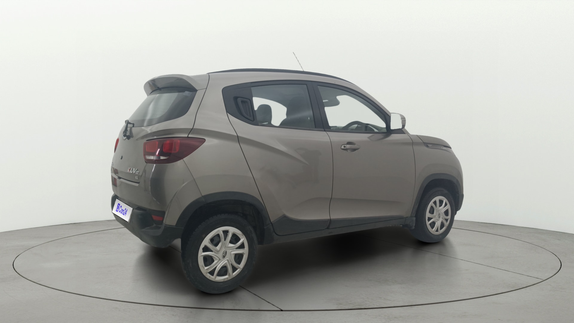 Used 2016 Mahindra KUV100 Used 2016 Mahindra KUV100