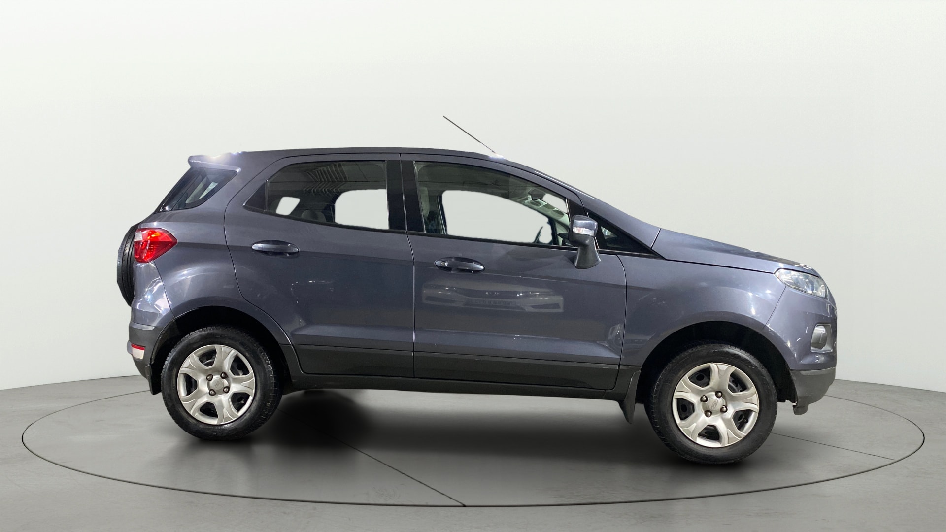 View 2015 Ford EcoSport 1.5 TDCi Diesel Ambiente BS IV Image 8 Used 2015 Ford EcoSport 1.5 TDCi Diesel Ambiente BS IV Image 8
