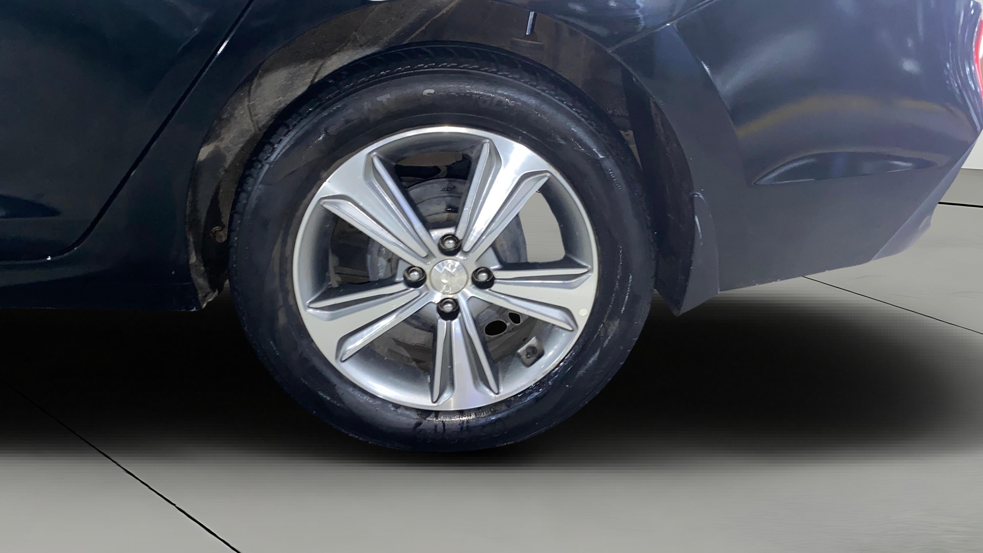 View 2018 Hyundai Verna 1.6 VTVT SX (O) Image 8 Used 2018 Hyundai Verna 1.6 VTVT SX (O) Image 8