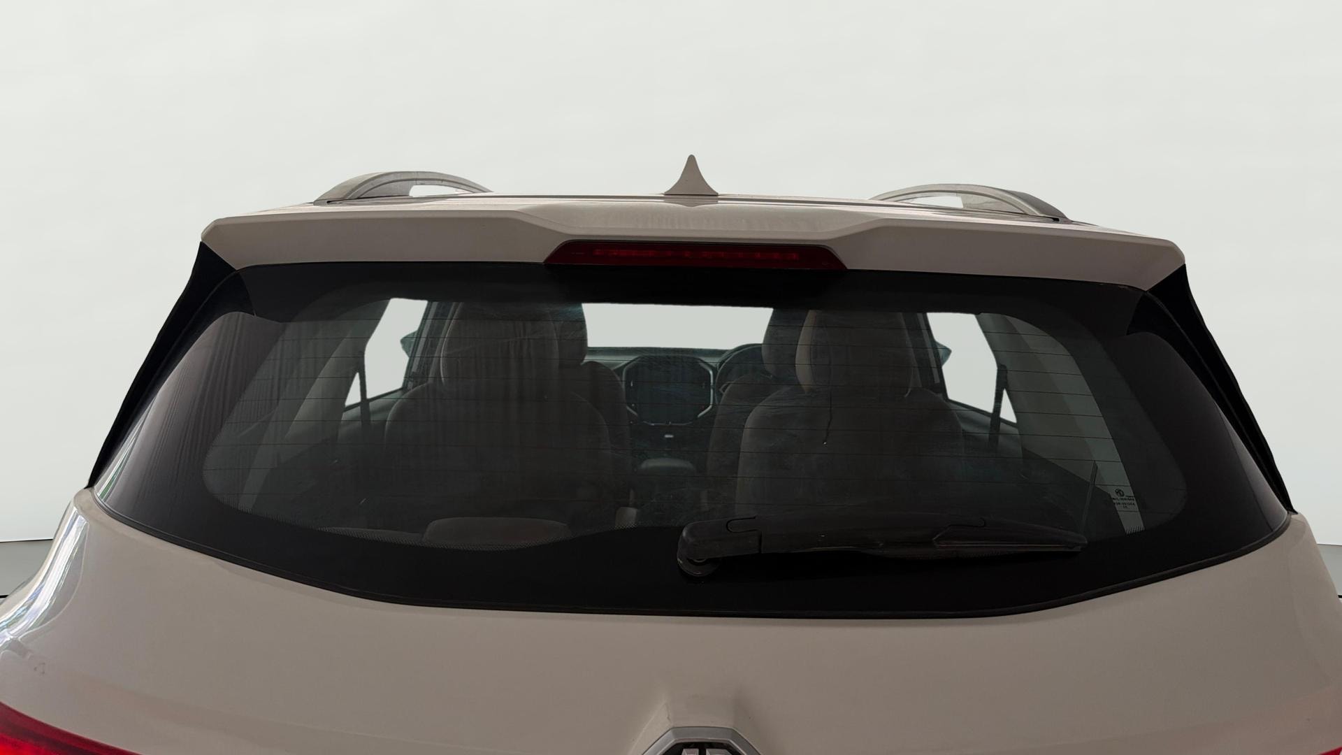 View 2022 MG Hector Plus Sharp Turbo 6 Seater Diesel Image 4 Used 2022 MG Hector Plus Sharp Turbo 6 Seater Diesel Image 4