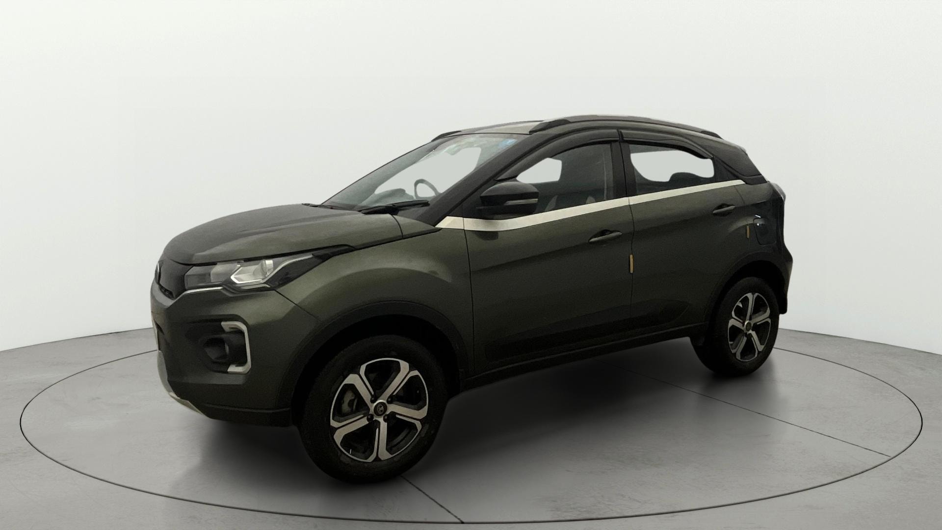 View 2022 Tata Nexon Revotron XE Image 22 Used 2022 Tata Nexon Revotron XE Image 22