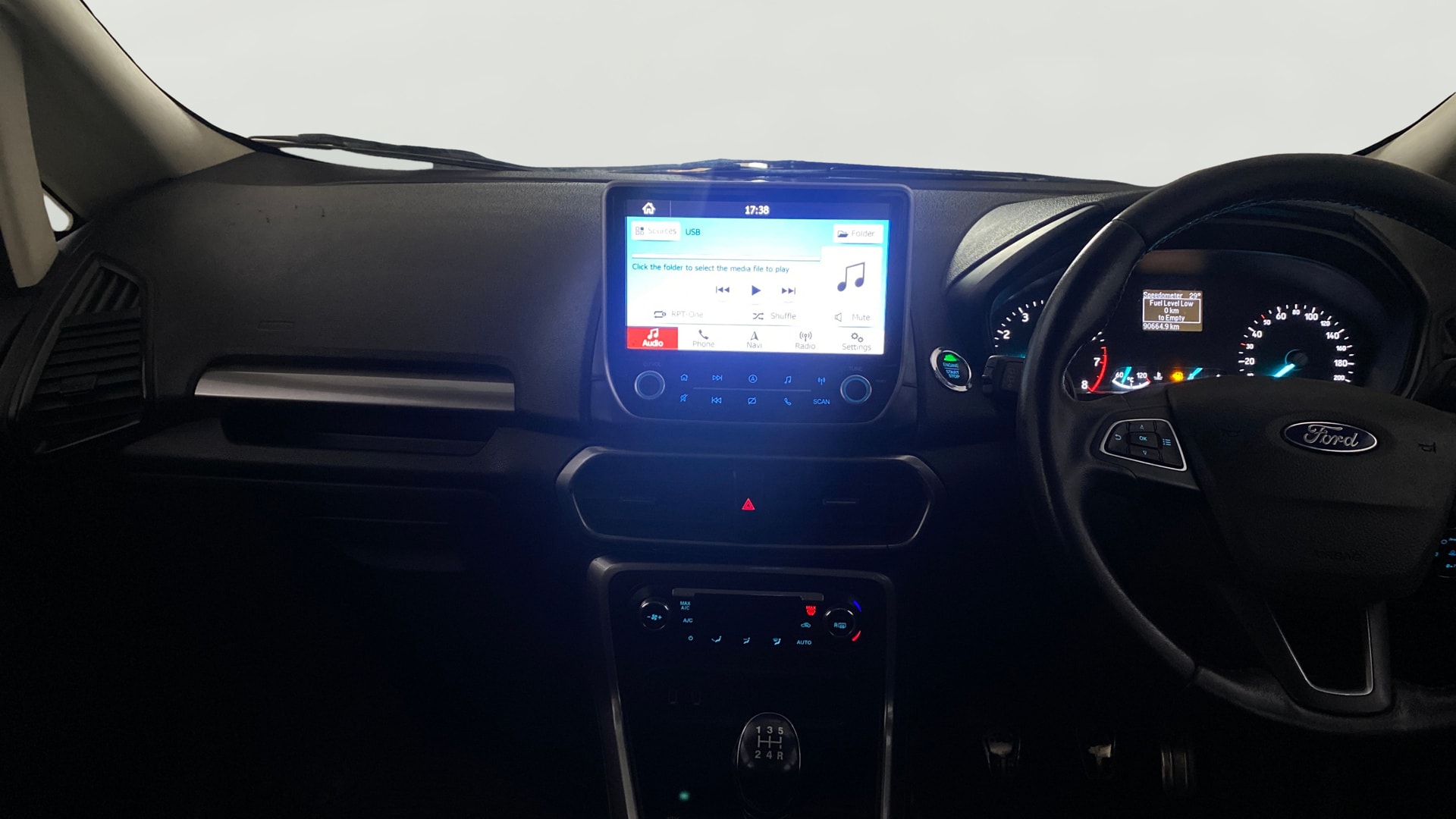 View 2019 Ford EcoSport 1.5 TDCi Diesel Ambiente BS IV Image 17 Used 2019 Ford EcoSport 1.5 TDCi Diesel Ambiente BS IV Image 17