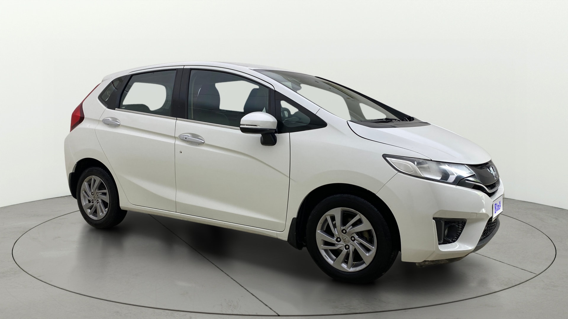 View 2019 Honda Jazz E MT Diesel Image 14 Used 2019 Honda Jazz E MT Diesel Image 14