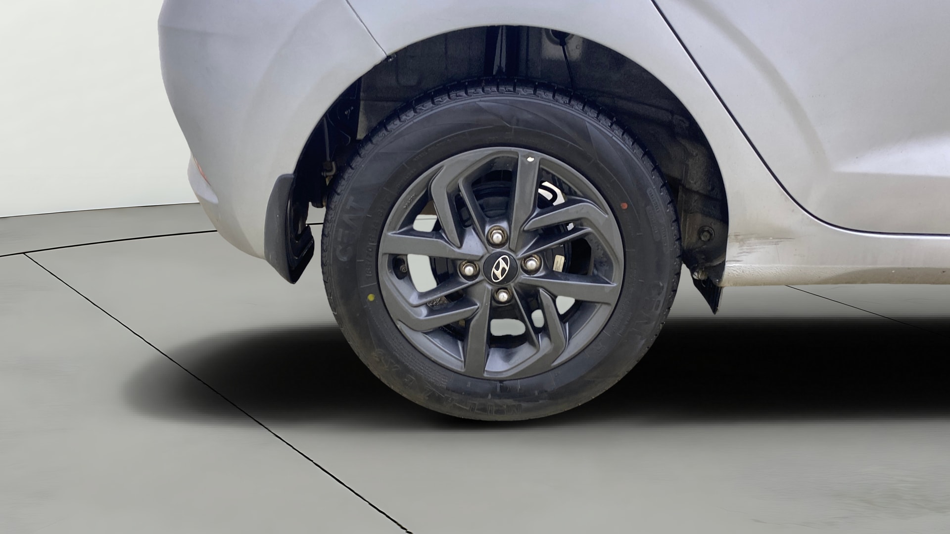 View 2020 Hyundai Grand i10 Nios Sportz Petrol AMT Image 32 Used 2020 Hyundai Grand i10 Nios Sportz Petrol AMT Image 32