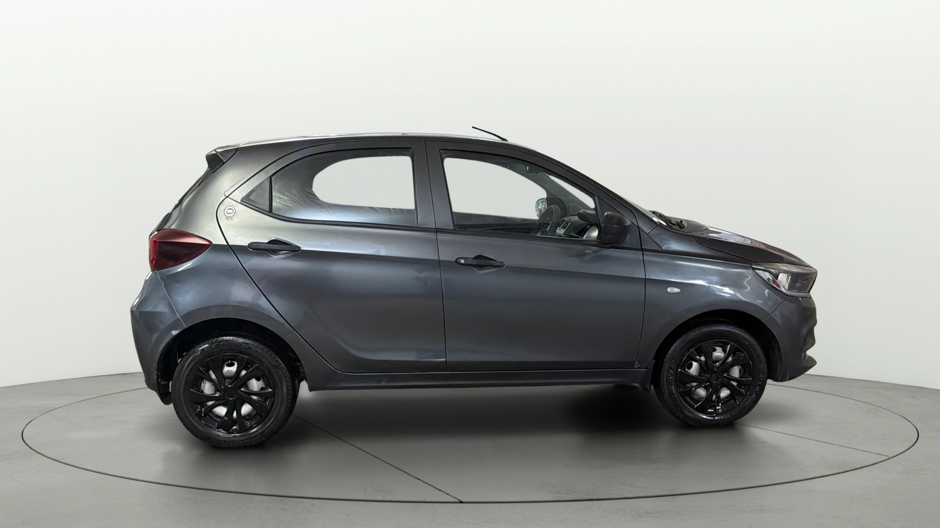 Used 2023 Tata Tiago Used 2023 Tata Tiago