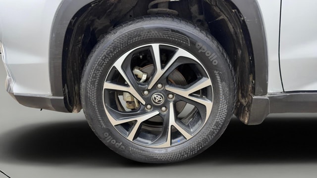View Toyota Urban Cruiser Hyryder Image 29 Used Toyota Urban Cruiser Hyryder Image 29