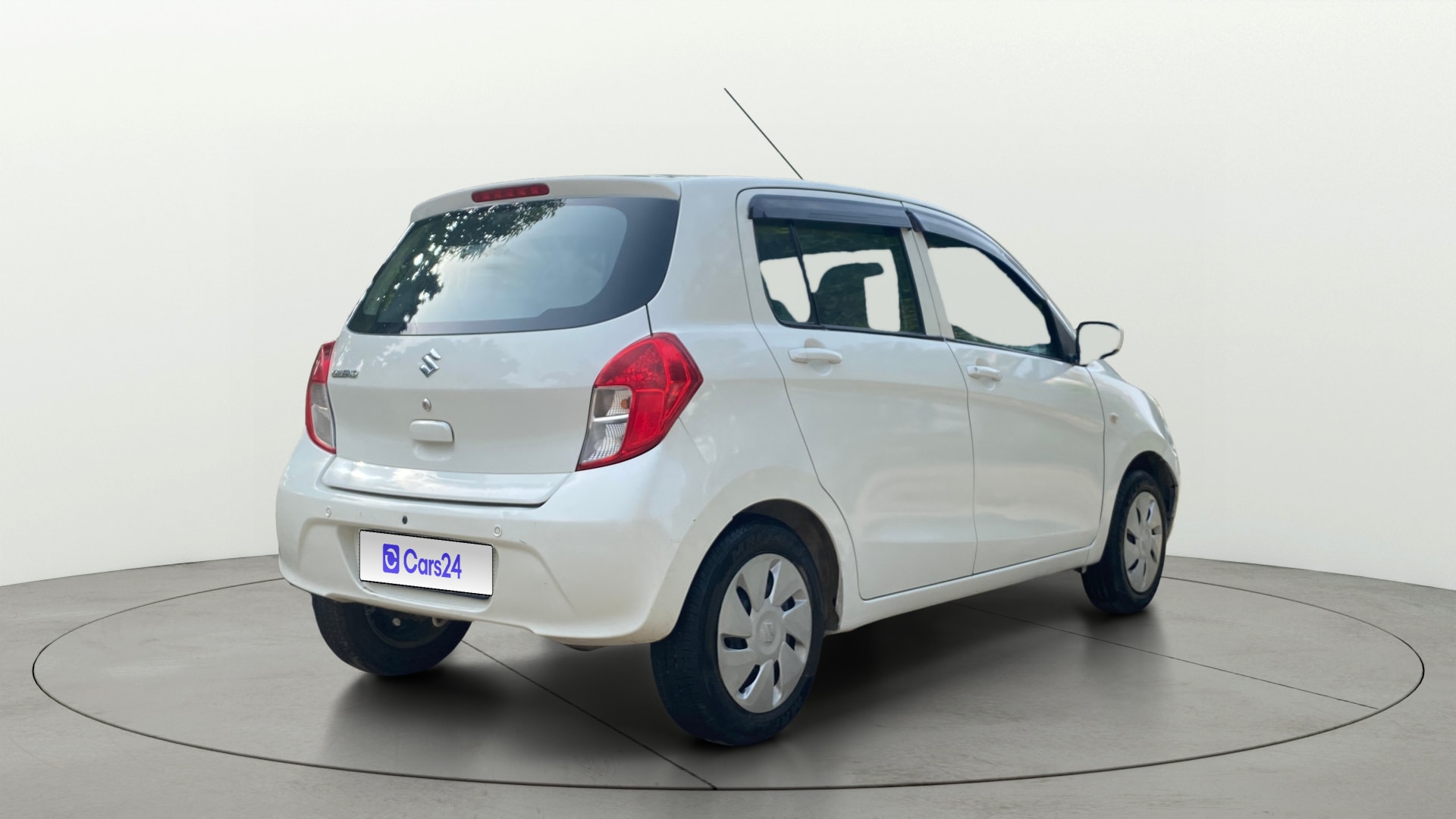 View 2019 Maruti Suzuki 1000 Base Variant Image 42 Used 2019 Maruti Suzuki 1000 Base Variant Image 42