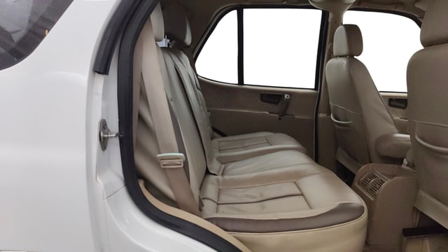 View Tata Safari Image 36 Used Tata Safari Image 36