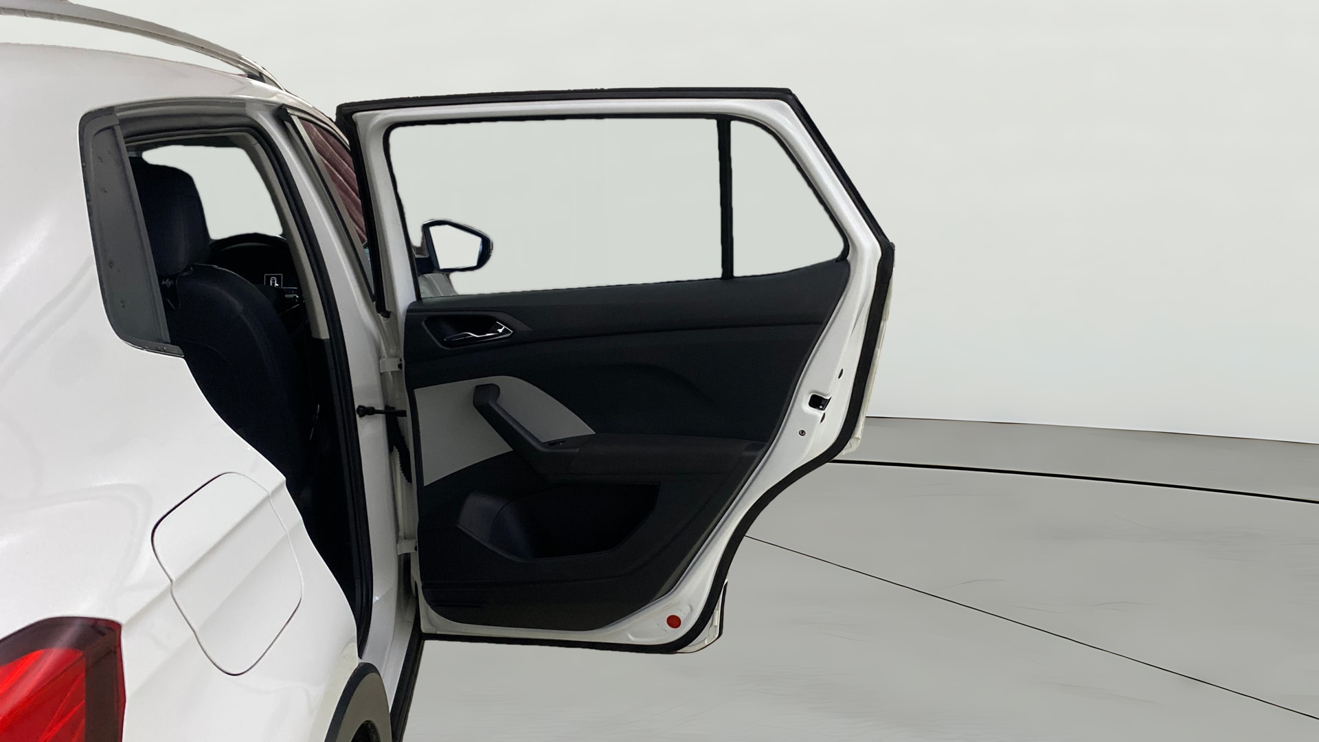 View 2022 Skoda Kushaq Ambition 1.0 TSI MT Image 7 Used 2022 Skoda Kushaq Ambition 1.0 TSI MT Image 7