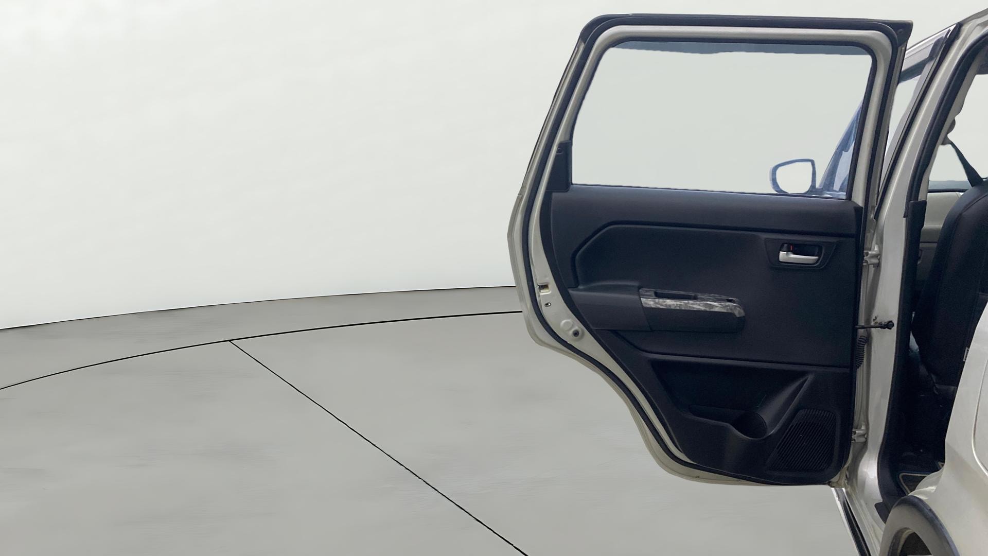 View 2019 Maruti Suzuki 1000 Base Variant Image 22 Used 2019 Maruti Suzuki 1000 Base Variant Image 22