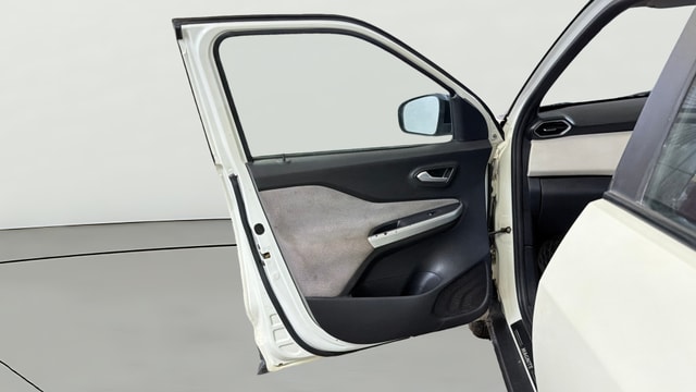View Nissan Magnite Image 37 Used Nissan Magnite Image 37