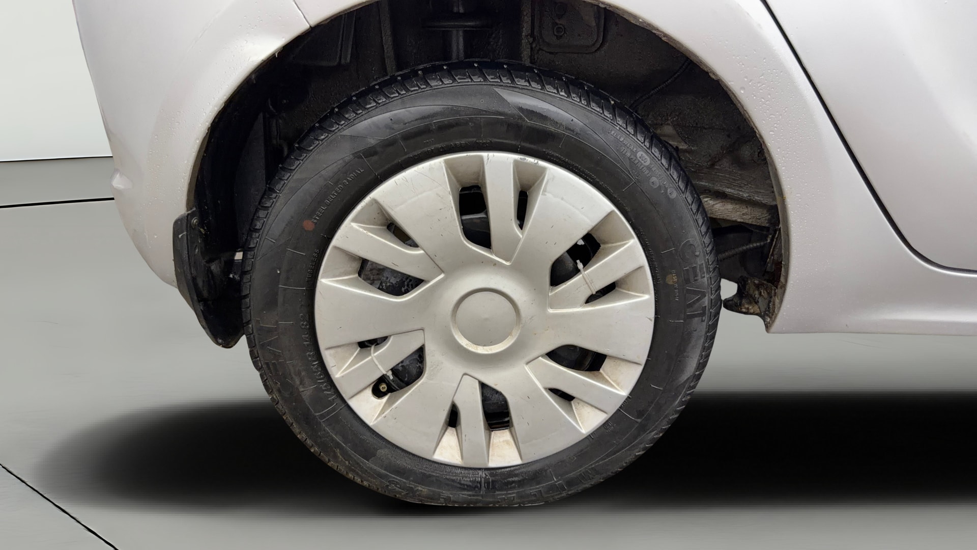View 2019 Tata Tiago Revotorq XB Image 23 Used 2019 Tata Tiago Revotorq XB Image 23