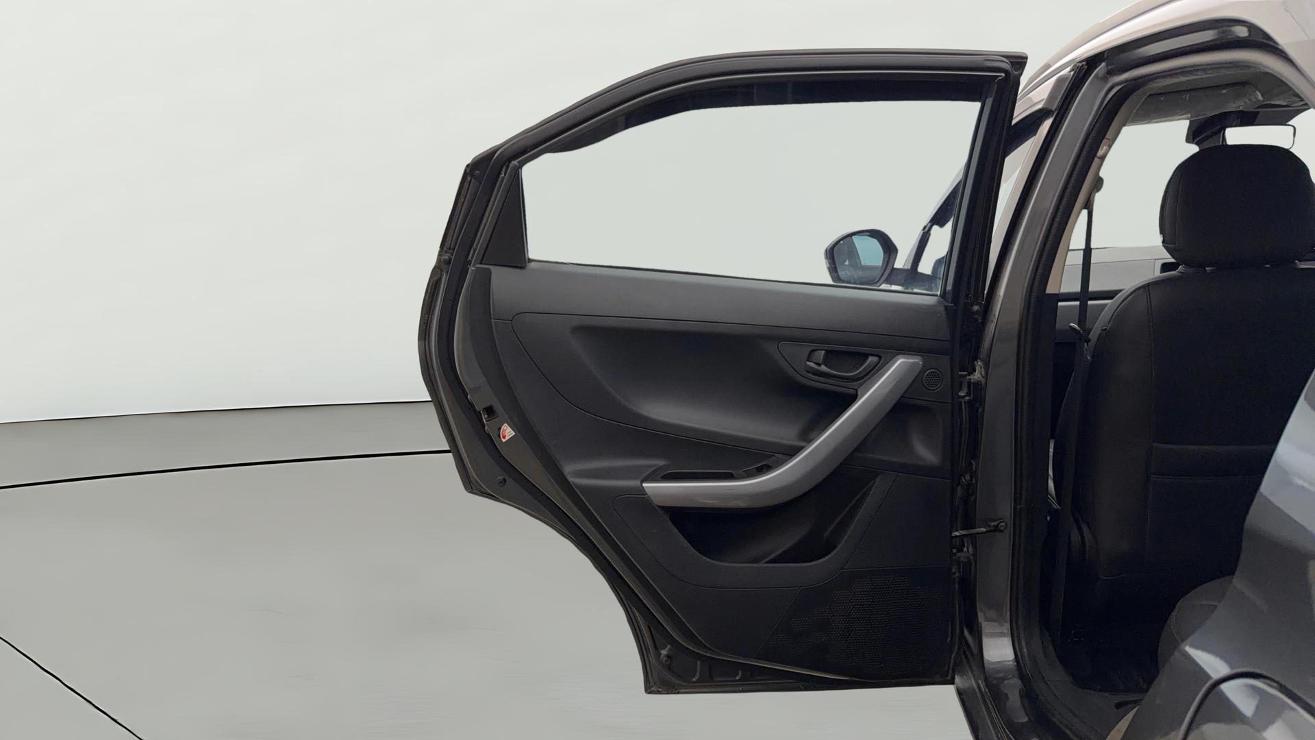 View 2023 Tata Nexon Revotron XE Image 22 Used 2023 Tata Nexon Revotron XE Image 22