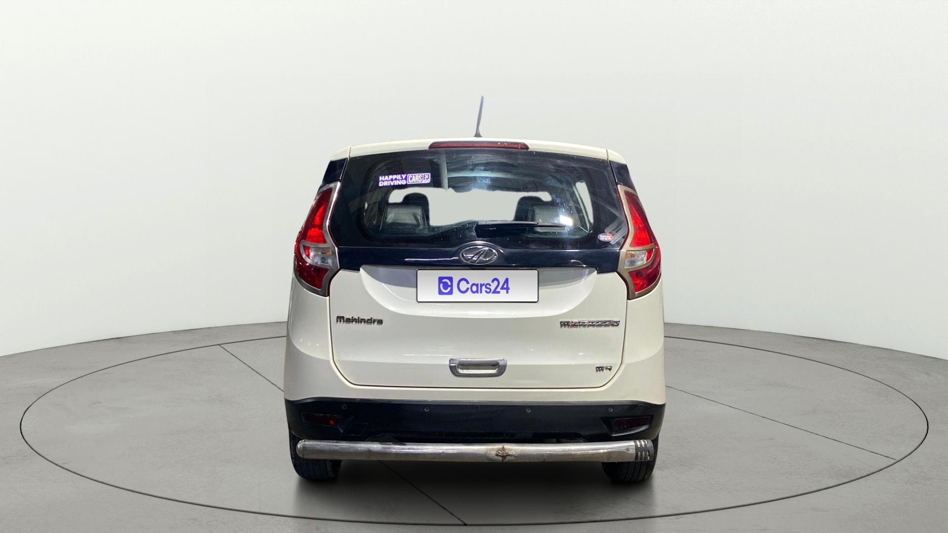View 2019 Mahindra Marazzo M4 8-Seater Image 40 Used 2019 Mahindra Marazzo M4 8-Seater Image 40