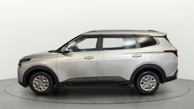 View Kia Carens Image 26 Used Kia Carens Image 26