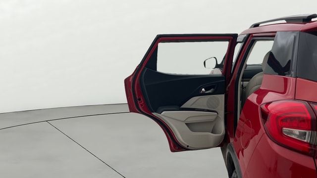 View Mahindra XUV300 Image 15 Used Mahindra XUV300 Image 15