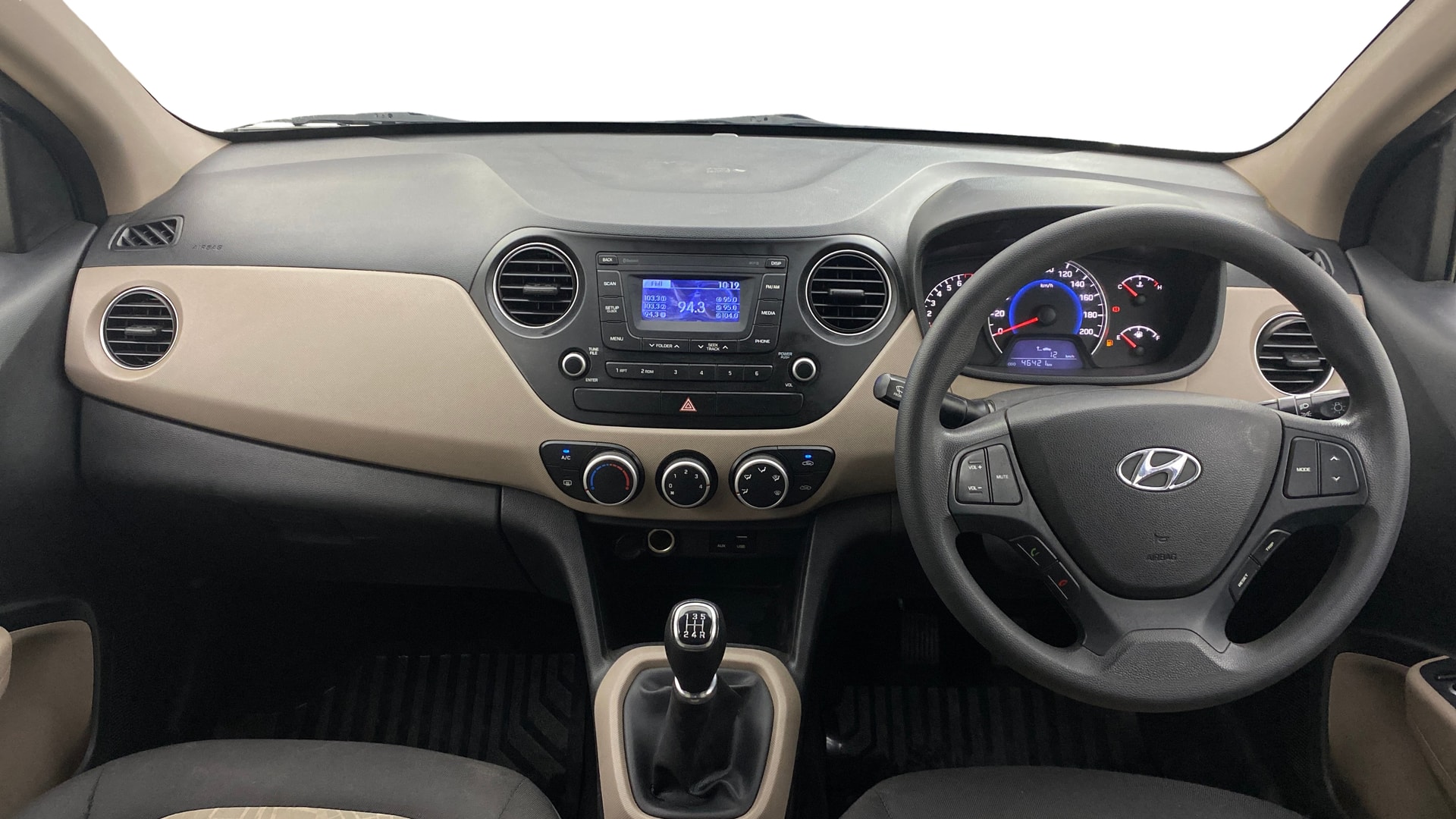 View 2016 Hyundai Grand i10 Sportz 1.2 Kappa Image 15 Used 2016 Hyundai Grand i10 Sportz 1.2 Kappa Image 15