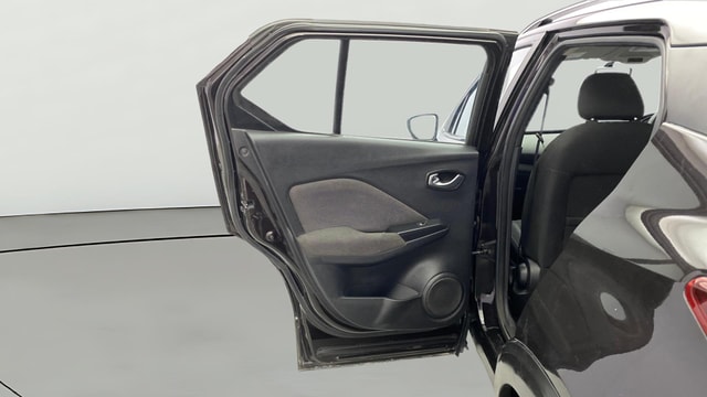 View Nissan Kicks Image 22 Used Nissan Kicks Image 22