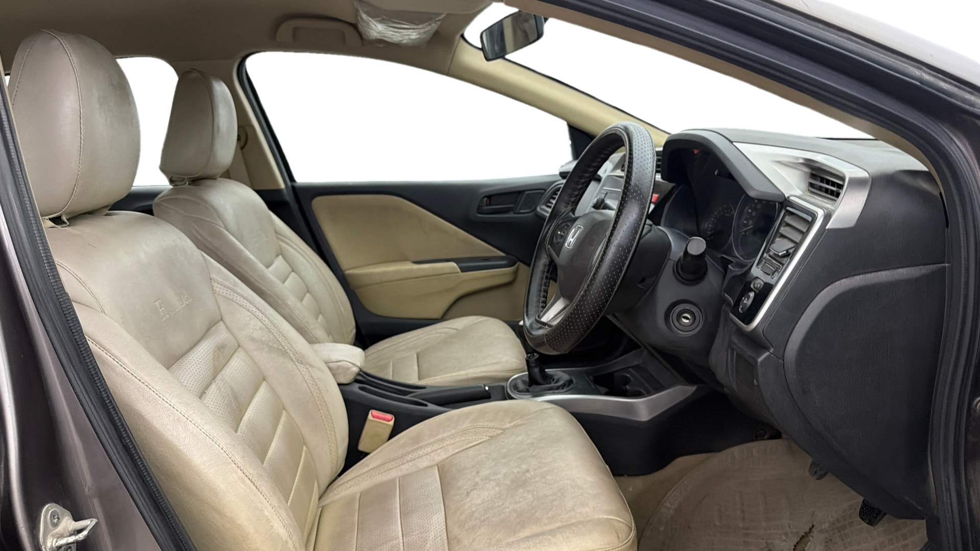 View 2014 Honda City ZX MT Diesel Anniversary Edition Image 26 Used 2014 Honda City ZX MT Diesel Anniversary Edition Image 26