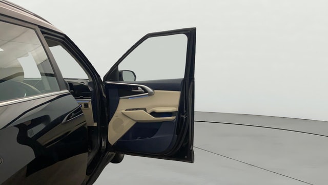 View Kia Carens Image 49 Used Kia Carens Image 49