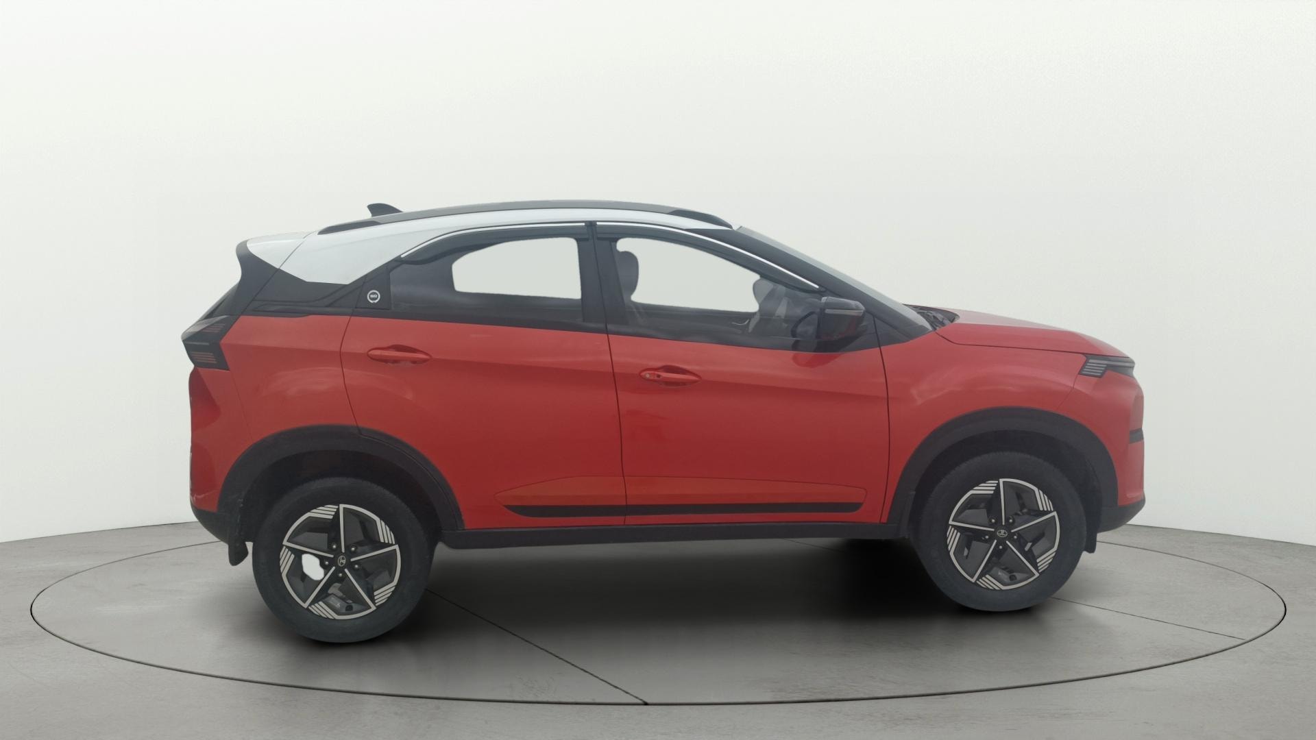 View 2023 Tata Nexon Revotron XE Image 27 Used 2023 Tata Nexon Revotron XE Image 27