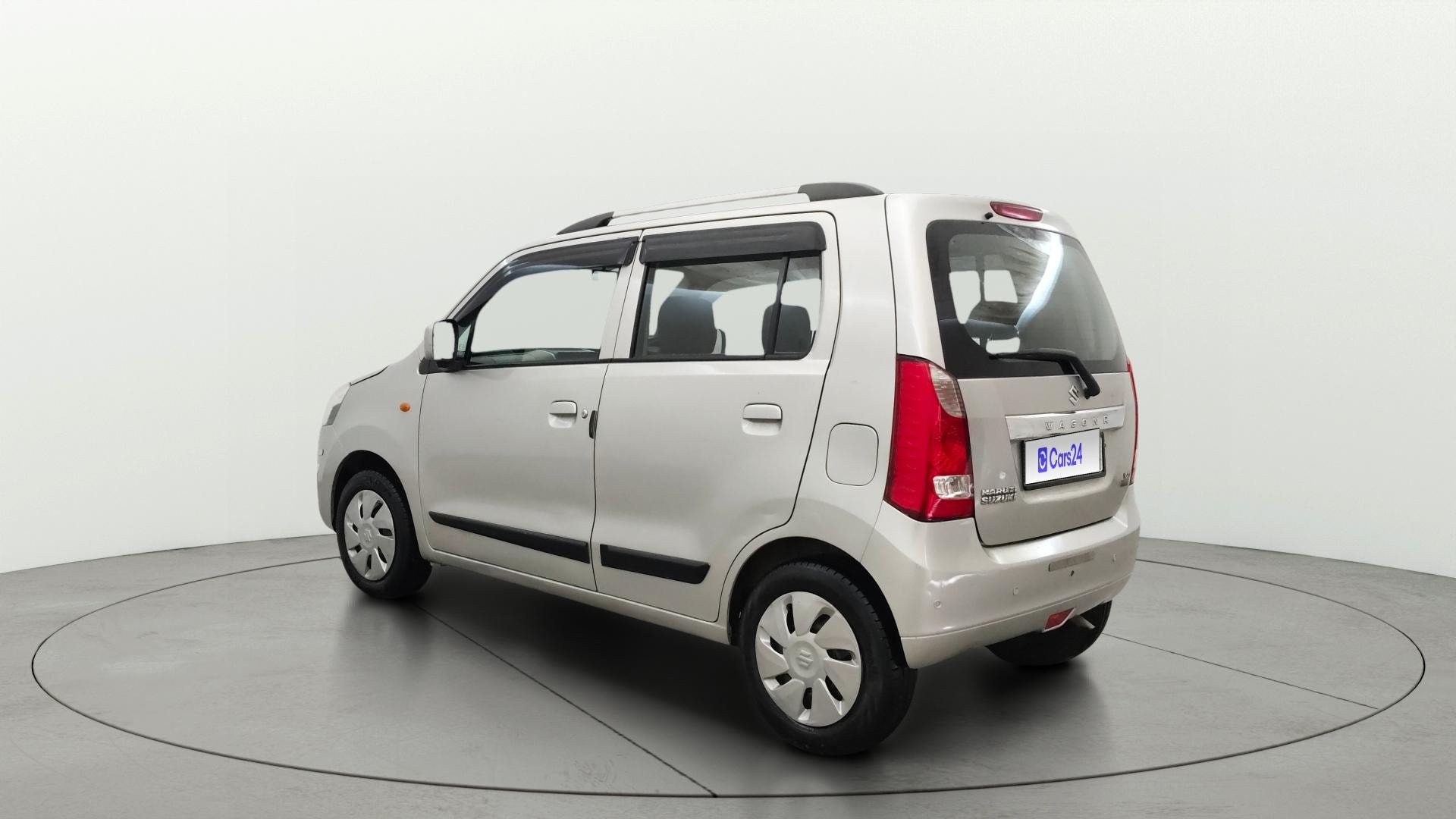 View 2016 Maruti Suzuki 1000 Base Variant Image 2 Used 2016 Maruti Suzuki 1000 Base Variant Image 2
