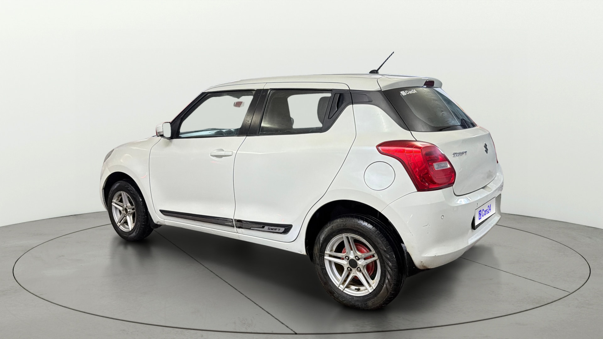 View 2021 Maruti Suzuki 1000 Base Variant Image 2 Used 2021 Maruti Suzuki 1000 Base Variant Image 2