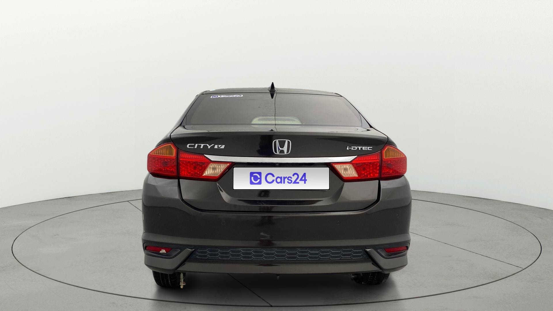 View 2019 Honda City ZX MT Diesel Anniversary Edition Image 41 Used 2019 Honda City ZX MT Diesel Anniversary Edition Image 41