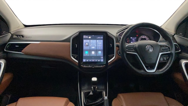View MG Hector Plus Image 31 Used MG Hector Plus Image 31