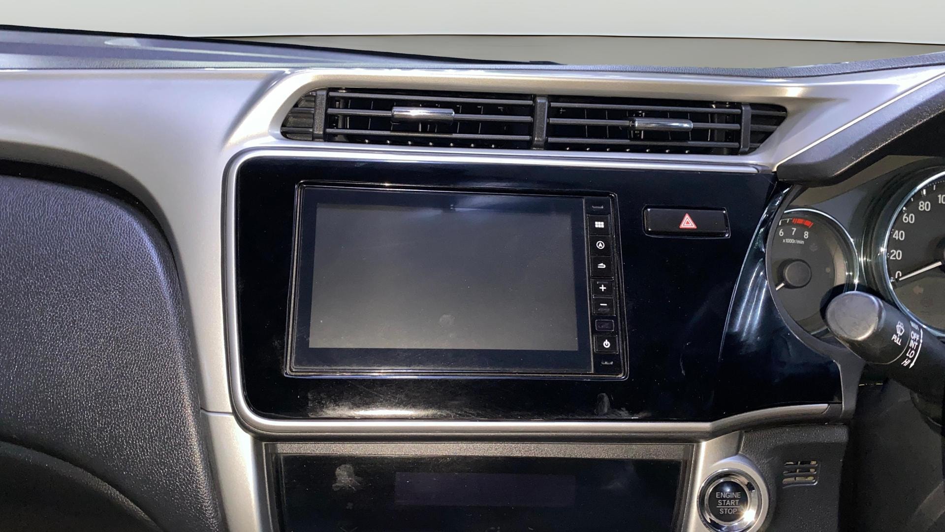 View 2022 Honda City ZX MT Diesel Anniversary Edition Image 32 Used 2022 Honda City ZX MT Diesel Anniversary Edition Image 32