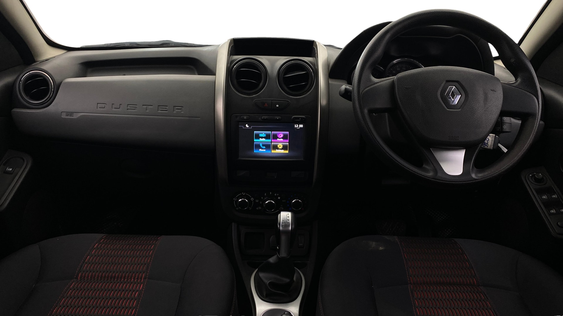View 2018 Renault Duster Petrol RxS CVT Petrol Image 15 Used 2018 Renault Duster Petrol RxS CVT Petrol Image 15