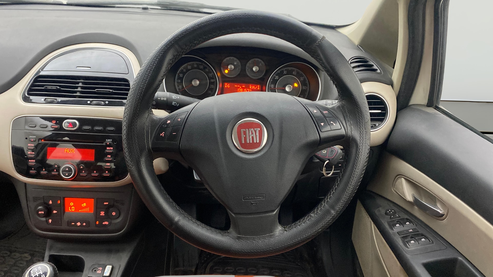 View 2016 Fiat Punto Evo 1.2L Pure Fire Petrol Image 20 Used 2016 Fiat Punto Evo 1.2L Pure Fire Petrol Image 20