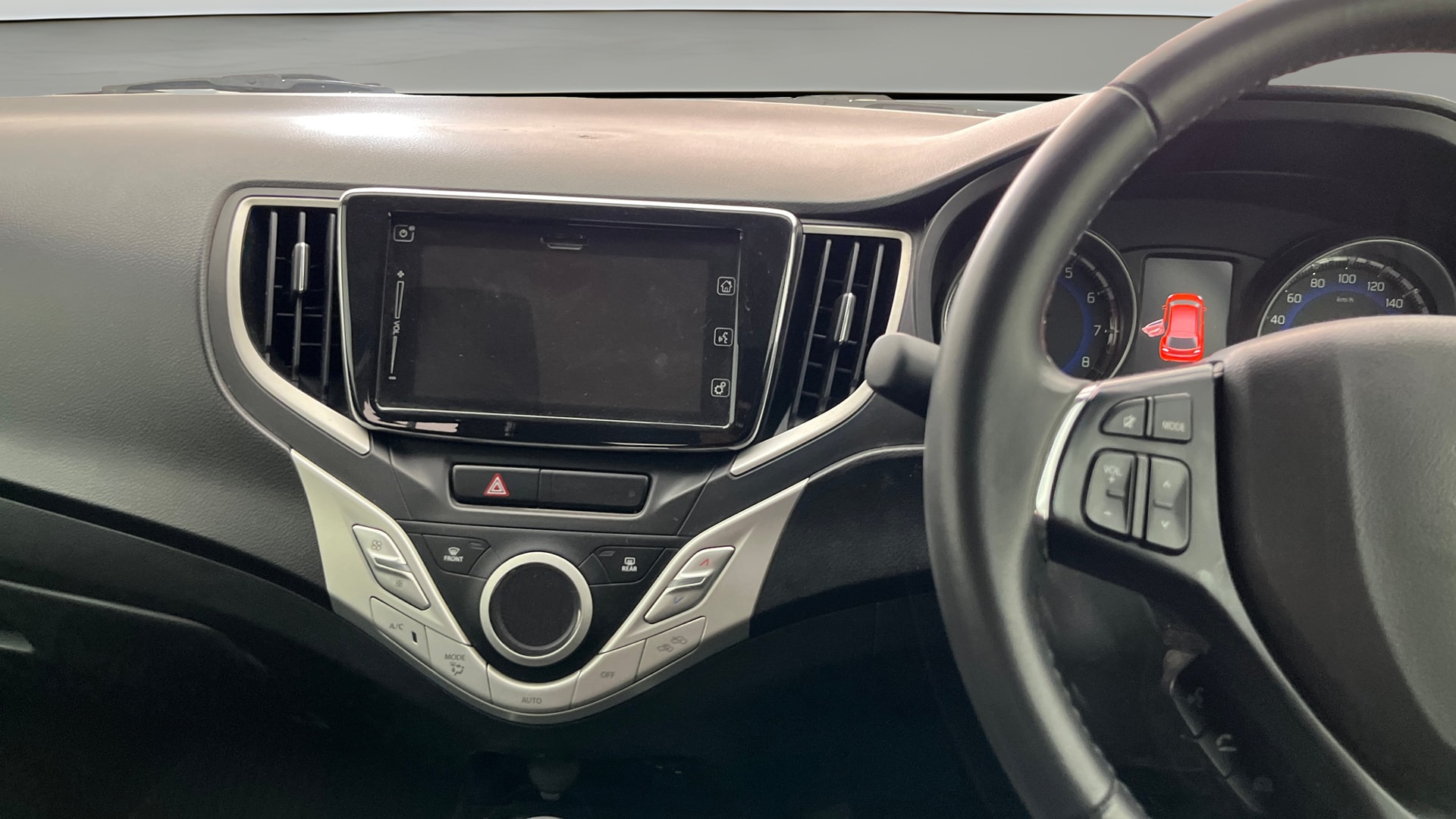 View 2018 Maruti Suzuki 1000 Base Variant Image 17 Used 2018 Maruti Suzuki 1000 Base Variant Image 17