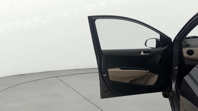 View Hyundai Grand i10 Image 30 Used Hyundai Grand i10 Image 30