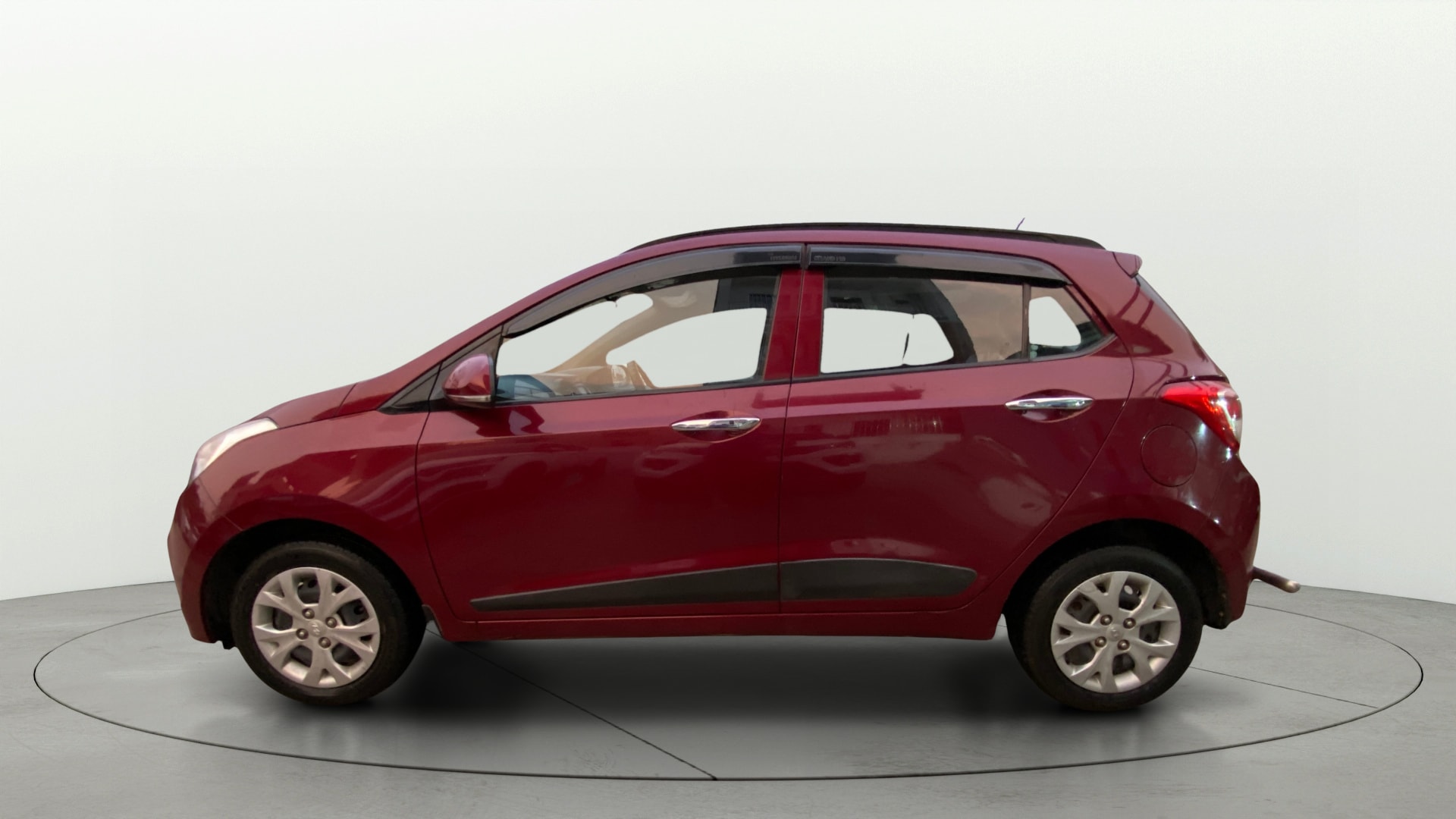 View 2014 Hyundai Grand i10 Sportz 1.2 Kappa Image 5 Used 2014 Hyundai Grand i10 Sportz 1.2 Kappa Image 5