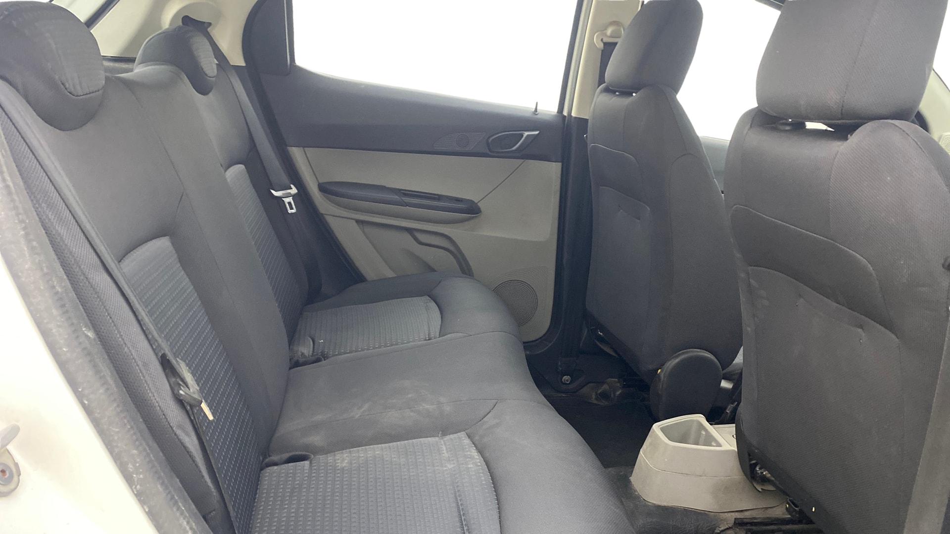View 2019 Tata Tiago Revotorq XB Image 28 Used 2019 Tata Tiago Revotorq XB Image 28