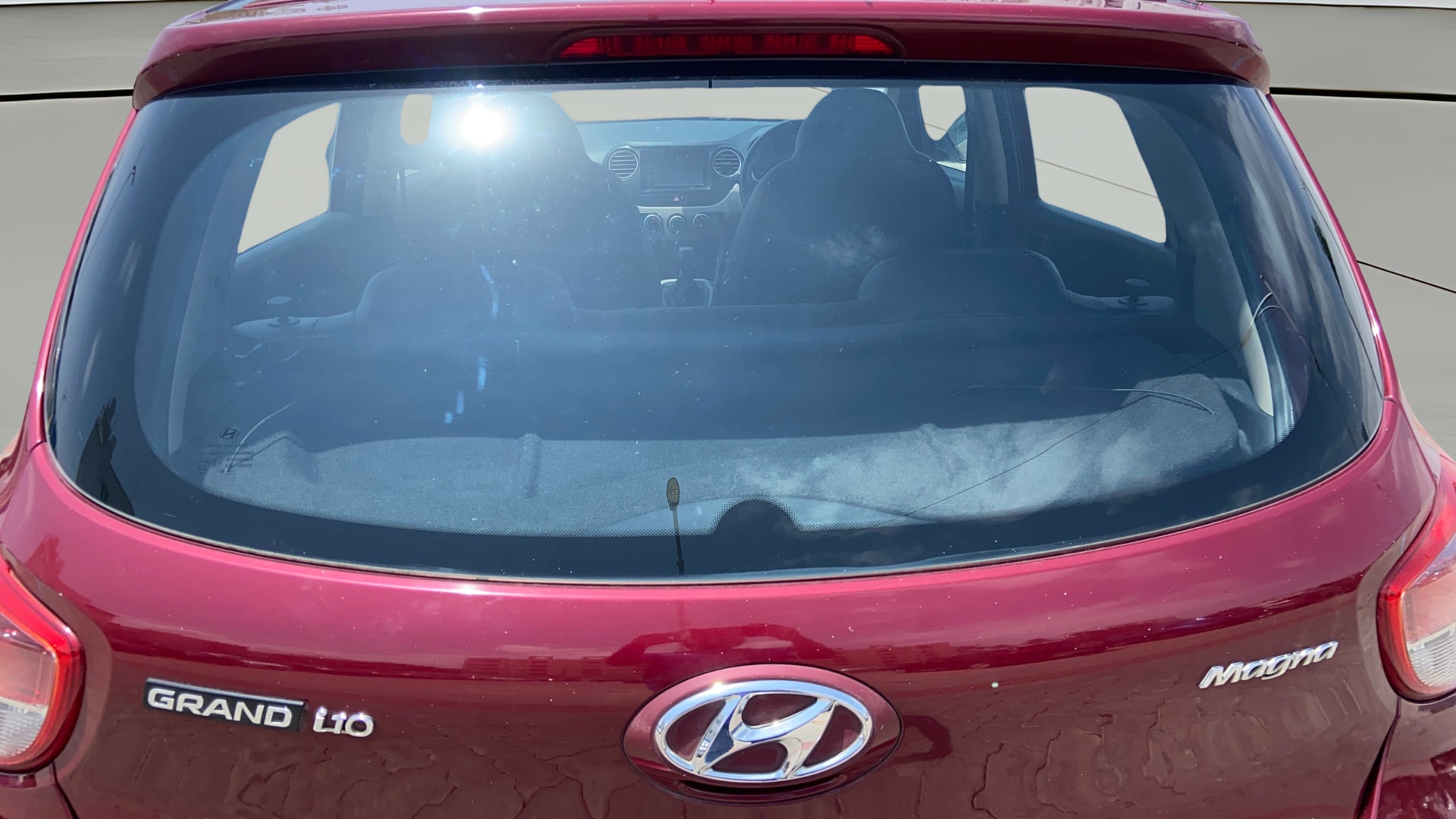 View 2015 Hyundai Grand i10 Magna 1.2 Kappa VTVT Image 4 Used 2015 Hyundai Grand i10 Magna 1.2 Kappa VTVT Image 4