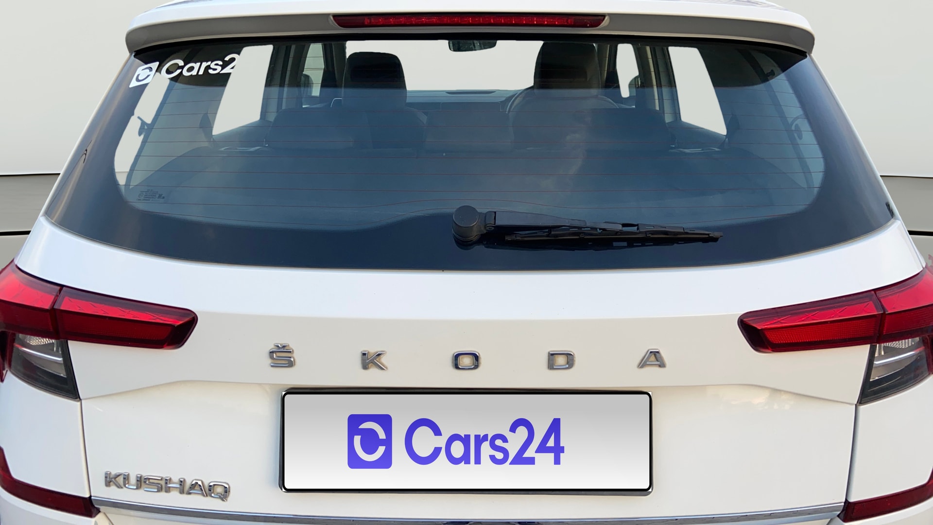 View 2021 Skoda Kushaq Style 1.5 TSI MT Image 5 Used 2021 Skoda Kushaq Style 1.5 TSI MT Image 5