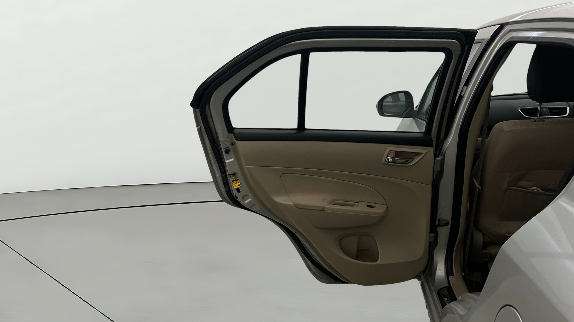 View 2015 Maruti Suzuki 1000 Base Variant Image 22 Used 2015 Maruti Suzuki 1000 Base Variant Image 22