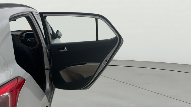 View Hyundai Grand i10 Image 8 Used Hyundai Grand i10 Image 8
