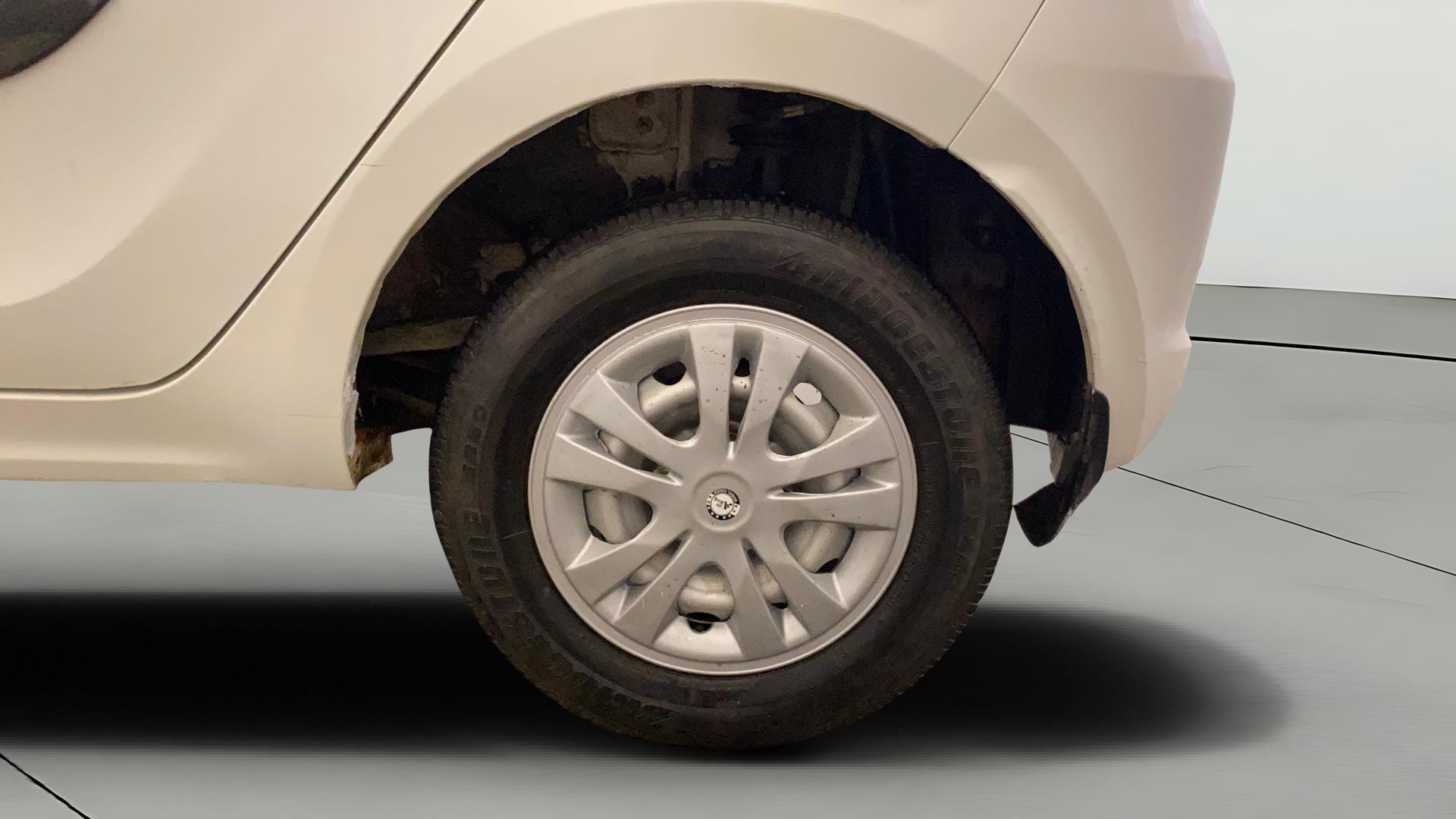 View 2019 Tata Tiago Revotorq XB Image 11 Used 2019 Tata Tiago Revotorq XB Image 11