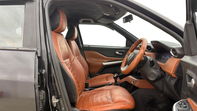View Nissan Magnite Image 17 Used Nissan Magnite Image 17