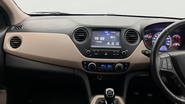 View Hyundai Grand i10 Image 17 Used Hyundai Grand i10 Image 17
