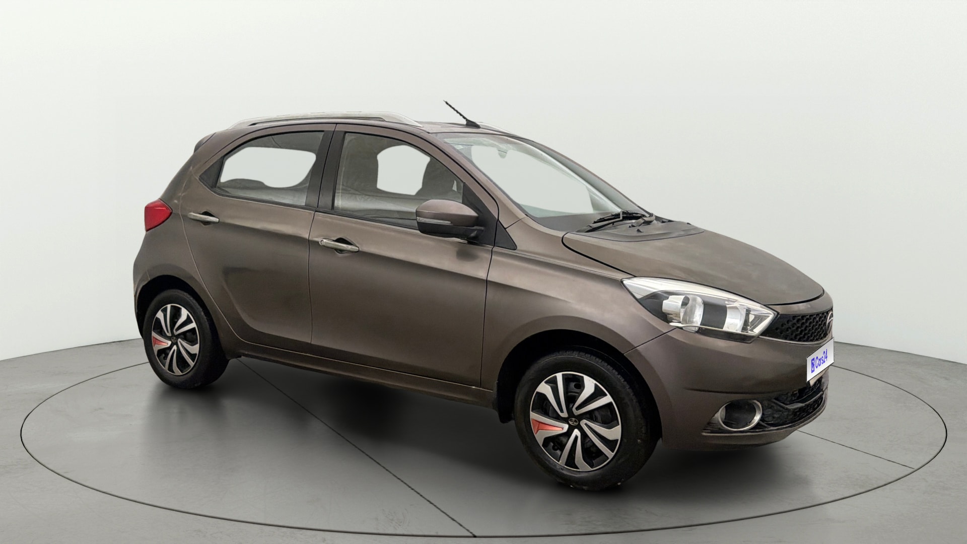 View 2016 Tata Tiago Revotorq XB Image 21 Used 2016 Tata Tiago Revotorq XB Image 21